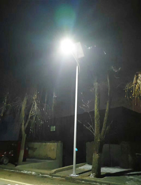 积石山县西固太阳能路灯项目