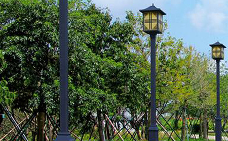 太阳能西固庭院灯价格为何差三倍？关键看这几点